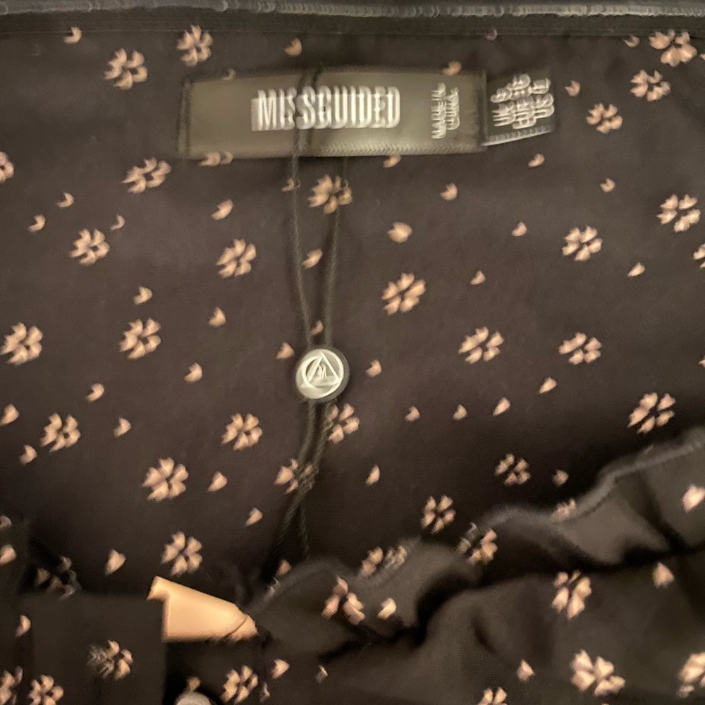 Missguided black dress w cream flowers